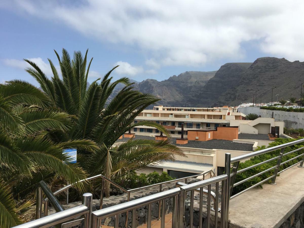 First Line Beach Apartment With Ocean View La Arena Puerto de Santiago  Exterior foto